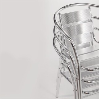 photo 9 fauteuils empilables en aluminium bolero