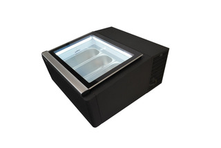 photo 4 modèle de table vitrine à creme glacée noir  s'ouvre du côté fonctionnement