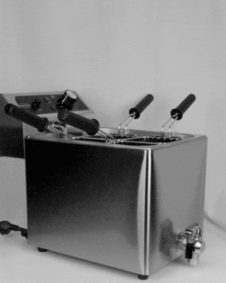 photo 8 cuiseurs pour pates 8l incl. paniers