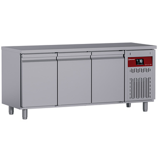 photo 1 table frigorifique ventilée, 3 portes gn 1/1, 405 lit.