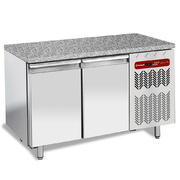 Photo 1 matériel référence TP2NHG-R2: Table frigorifique, ventilée, 2 portes EN 600x400 - Top en granit