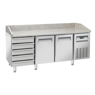 photo 1 table frigo pizzeria, 2 portes en 600x400, 5 tiroirs neutres en 600x400, sur roues, 2 avec freins