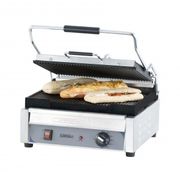 Grill panini Grand Prenium rainuré 2400 W