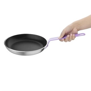photo 3 poêle aluminium antiadhésive teflon platinum plus hygiplas avec manche violet 240mm