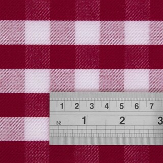 photo 2 serviettes à carreaux rouges en polyester mitre comfort gingham
