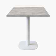 Photo 1 matériel référence RNDB77E2550E: Tables carrées 70x70cm pied blanc - beton naturel - Lot de 4 tables