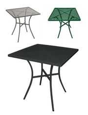 Table de terrasse carrée en acier ajouré noire