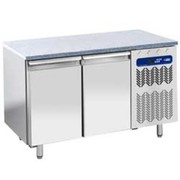 Table frigorifique, ventilée, 2 portes en 600x400 - top en granit
