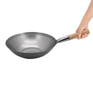 photo 6 wok en acier doux vogue 33 cm