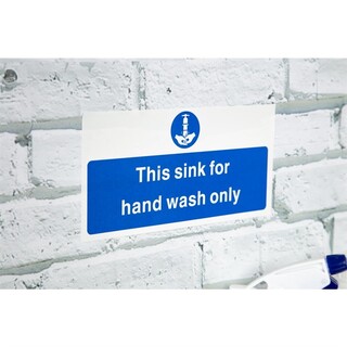 photo 4 signalétique pour le lavage des mains uniquement vogue en anglais